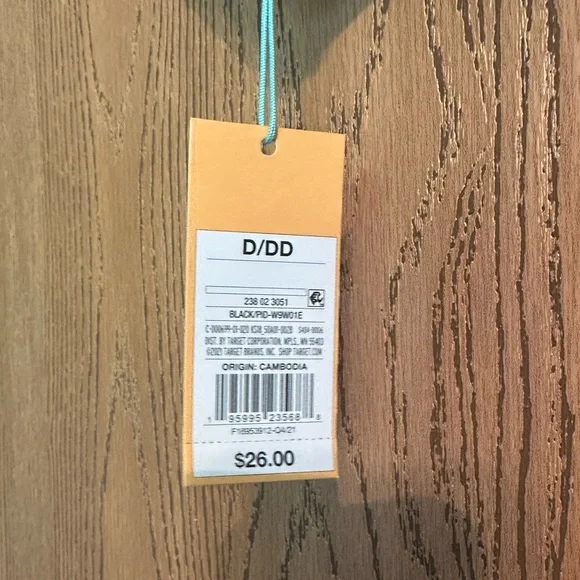 Women’s swim top - Picture 3 of 4